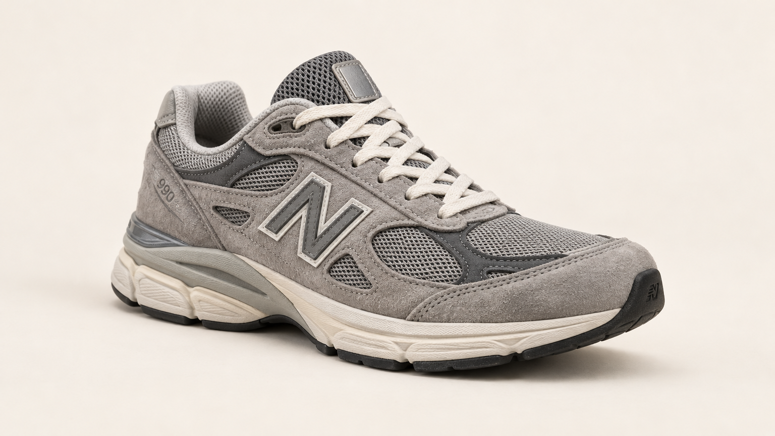 New Balance 990v3 Grey