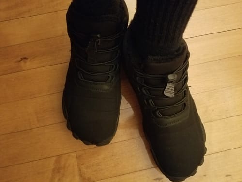 Customer photo review of Caspar Flex - Non-slip & waterproof winter barefoot shoe (Unisex)