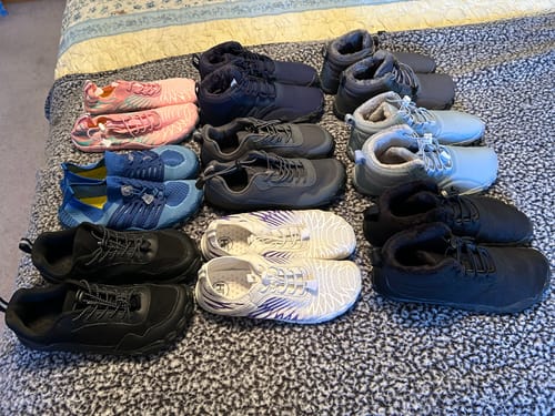 Customer photo review of Caspar Flex - Non-slip & waterproof winter barefoot shoe (Unisex)