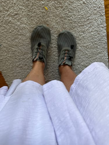 Customer photo review of EcoStep - Wide Foot Shoes - Healthy & non-slip barefoot shoes (Unisex)