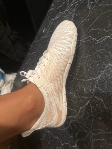 Customer photo review of Lorax Pro - Healthy & non-slip barefoot shoes (Unisex)