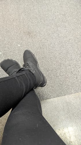 Customer photo review of Caspar Flex - Non-slip & waterproof winter barefoot shoe (Unisex).