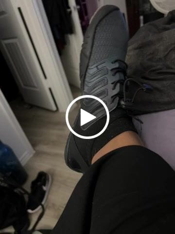 Customer video review of EarthStride - Healthy & non-slip barefoot shoes (Unisex)