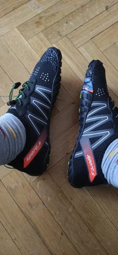 Customer photo review of Feel Pro - healthy & comfortable barefoot shoes