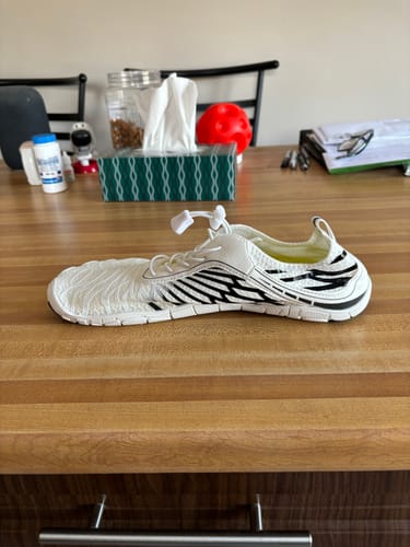 Customer photo review of Expert Pro - healthy & comfortable barefoot shoes