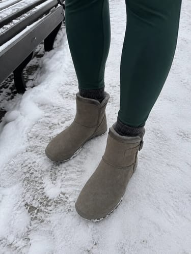 Customer photo review of Snug Boot - Non-slip & waterproof winter barefoot shoe (Unisex)