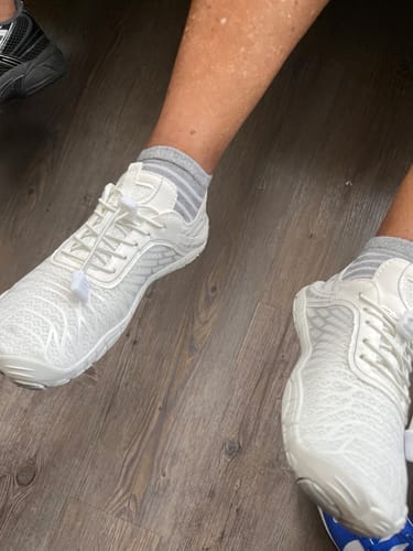 Customer photo review of Caspar Flex - Non-slip & waterproof winter barefoot shoe (Unisex)