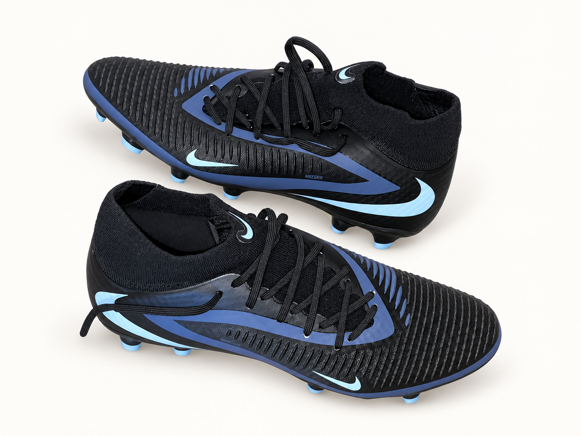 Nike Phantom bleu et noir, taille 45