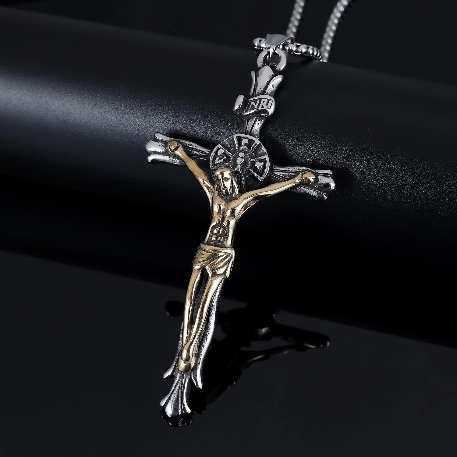 Classic Style INRI Plaque Crucifix Cross Jesus Sacred Faith Necklace