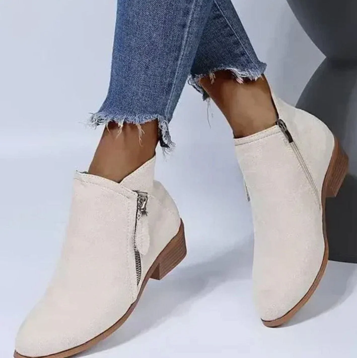 Lorvent | Women's Suede V-Cut Block Heel Ankle Boots