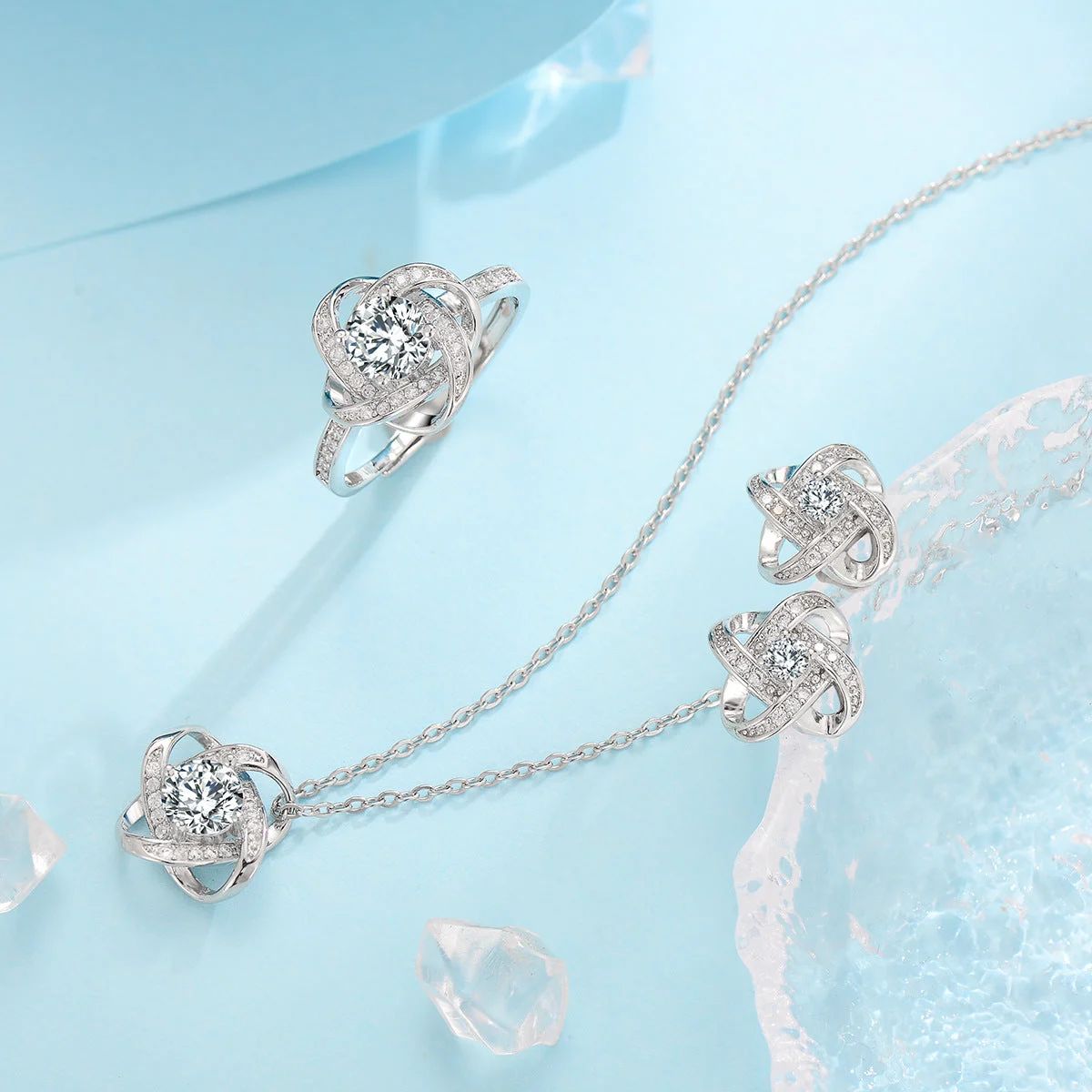 Fleur de Givre Clover Knot Set | White Gold