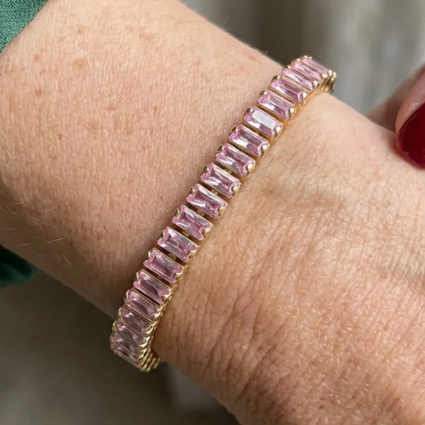 Pink Sapphire Vertéa Tennis Bracelet | Gold