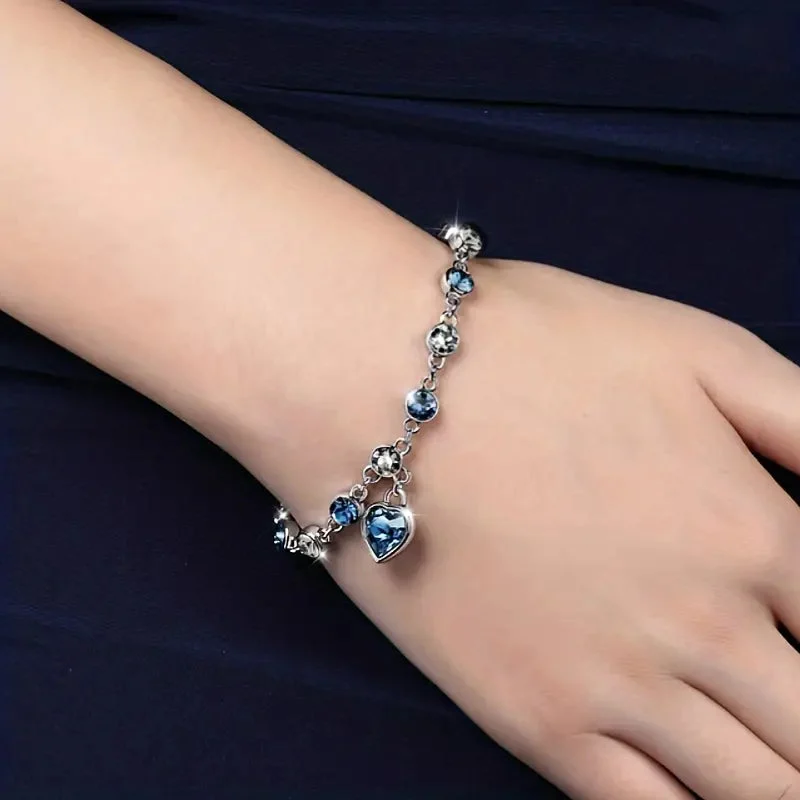 Ocean Heart Glow Bracelet | White Gold