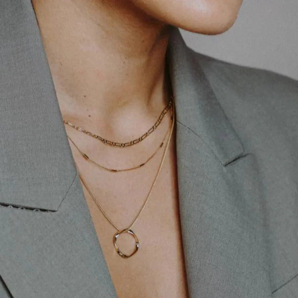 Open Circle Three Row Necklace | Gold