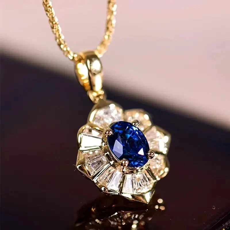 Kavella Noctazure Necklace | Gold