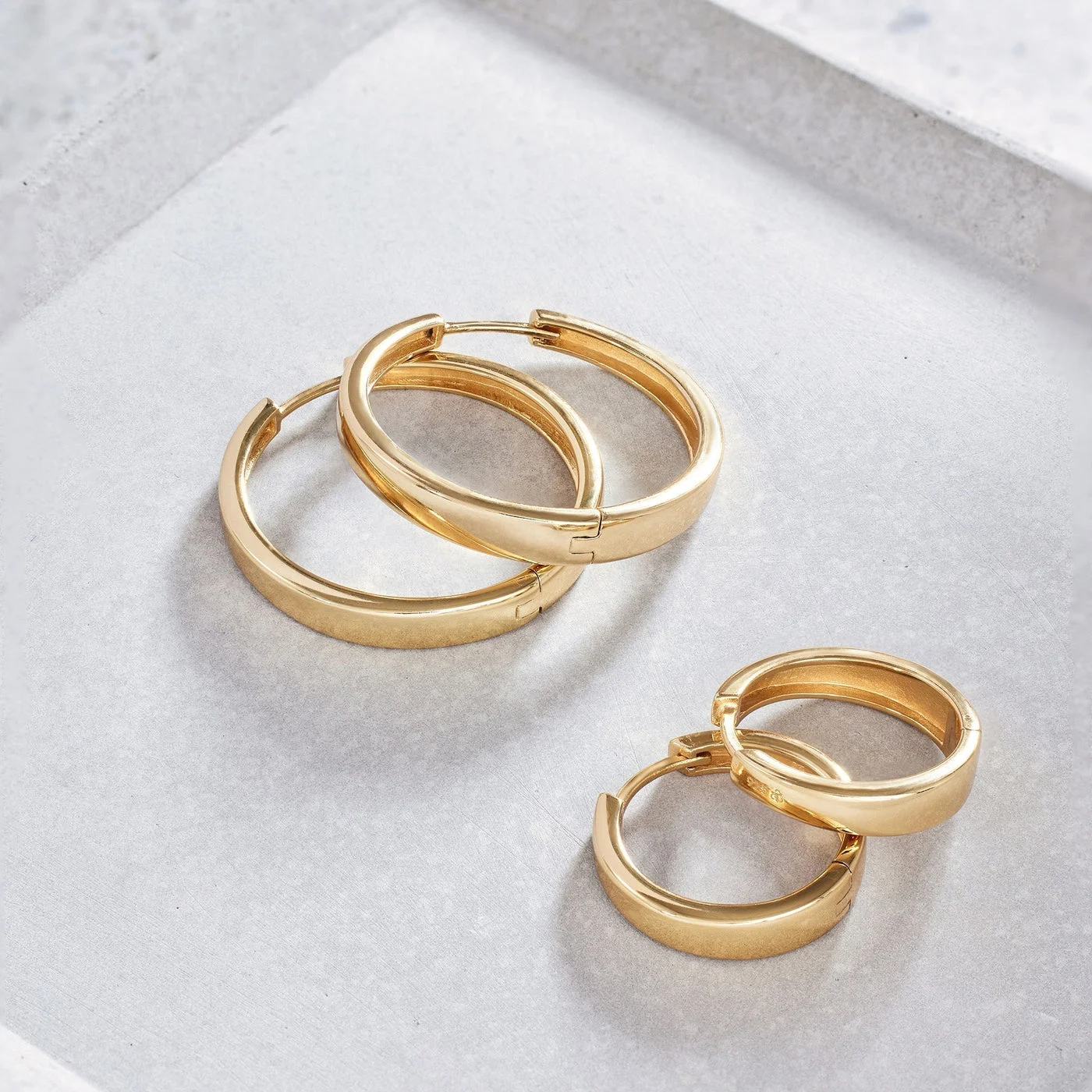 Gia Hoops | White Gold