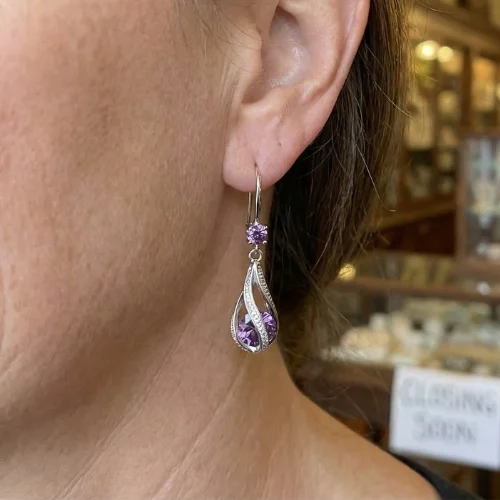 Calithra Lumen Twist Earrings | White Gold