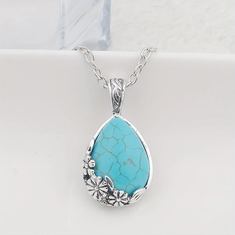 Serelle Ornament Pendant Necklace | White Gold