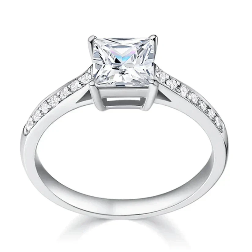 Leontina Gualtieri Ring | White Gold