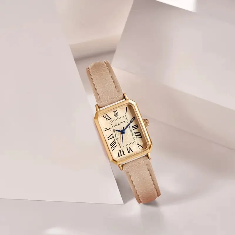 Vivelle Crest Watch | Gold