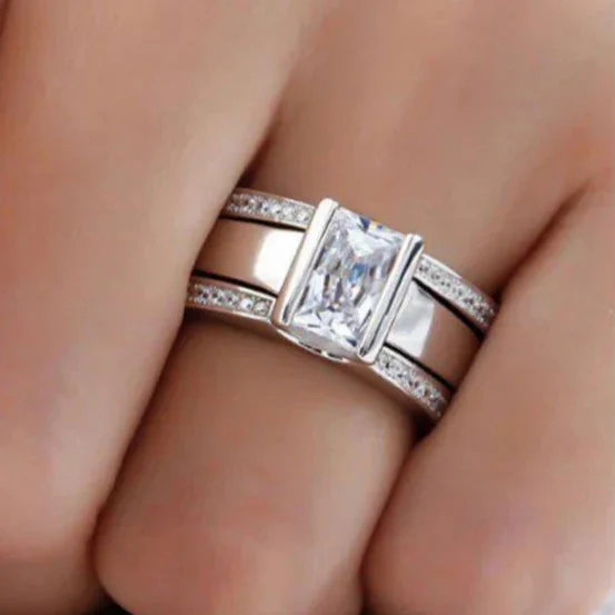Antique Inlaid Glass Ring | White Gold