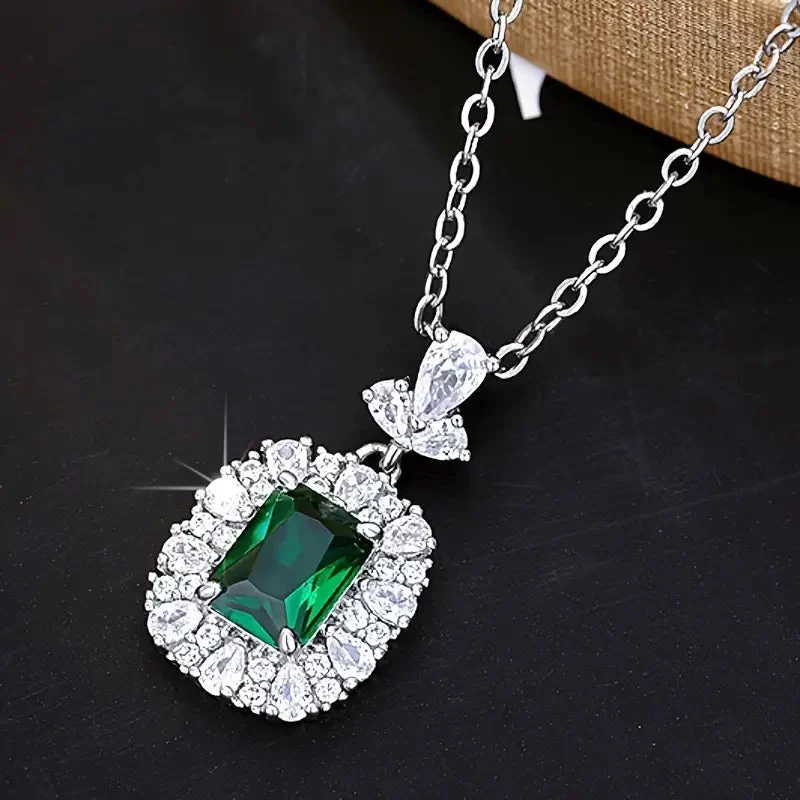 Meliora Brenswyn Necklace | White Gold