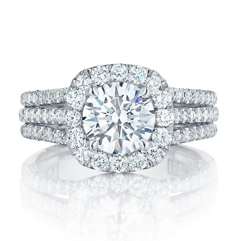 Clarinda Vellori Ring | White Gold