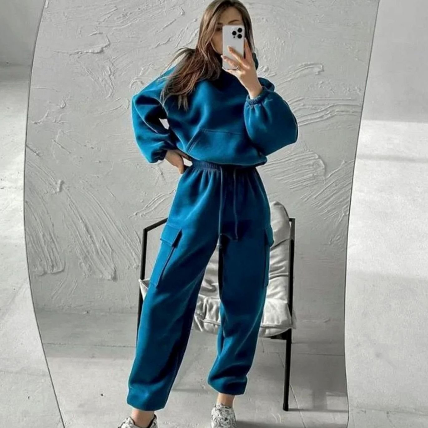 Rowen | Women's Relaxed Cargo Pocket Hoodie Jogger Set