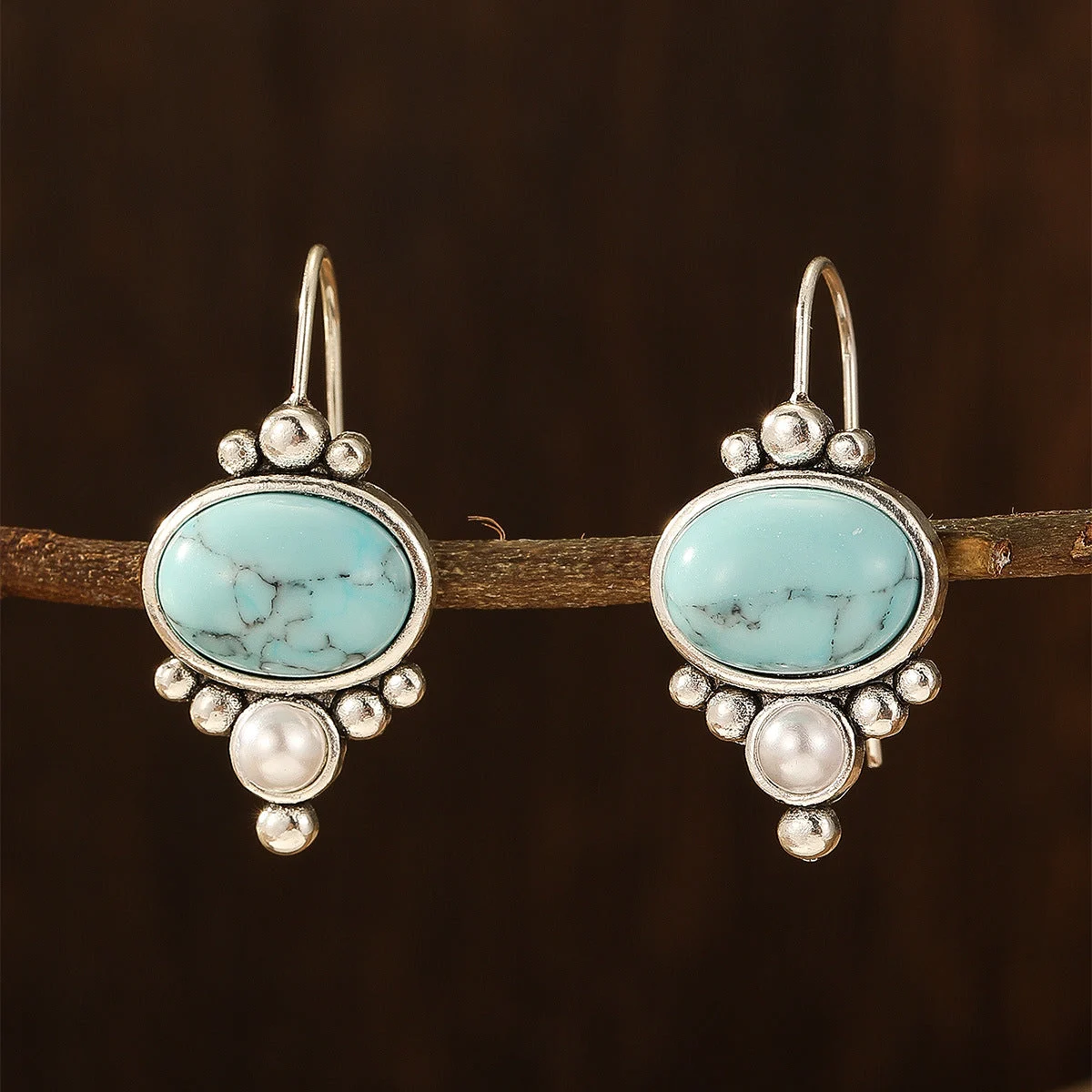 Briselle Shorelight Earrings | White Gold