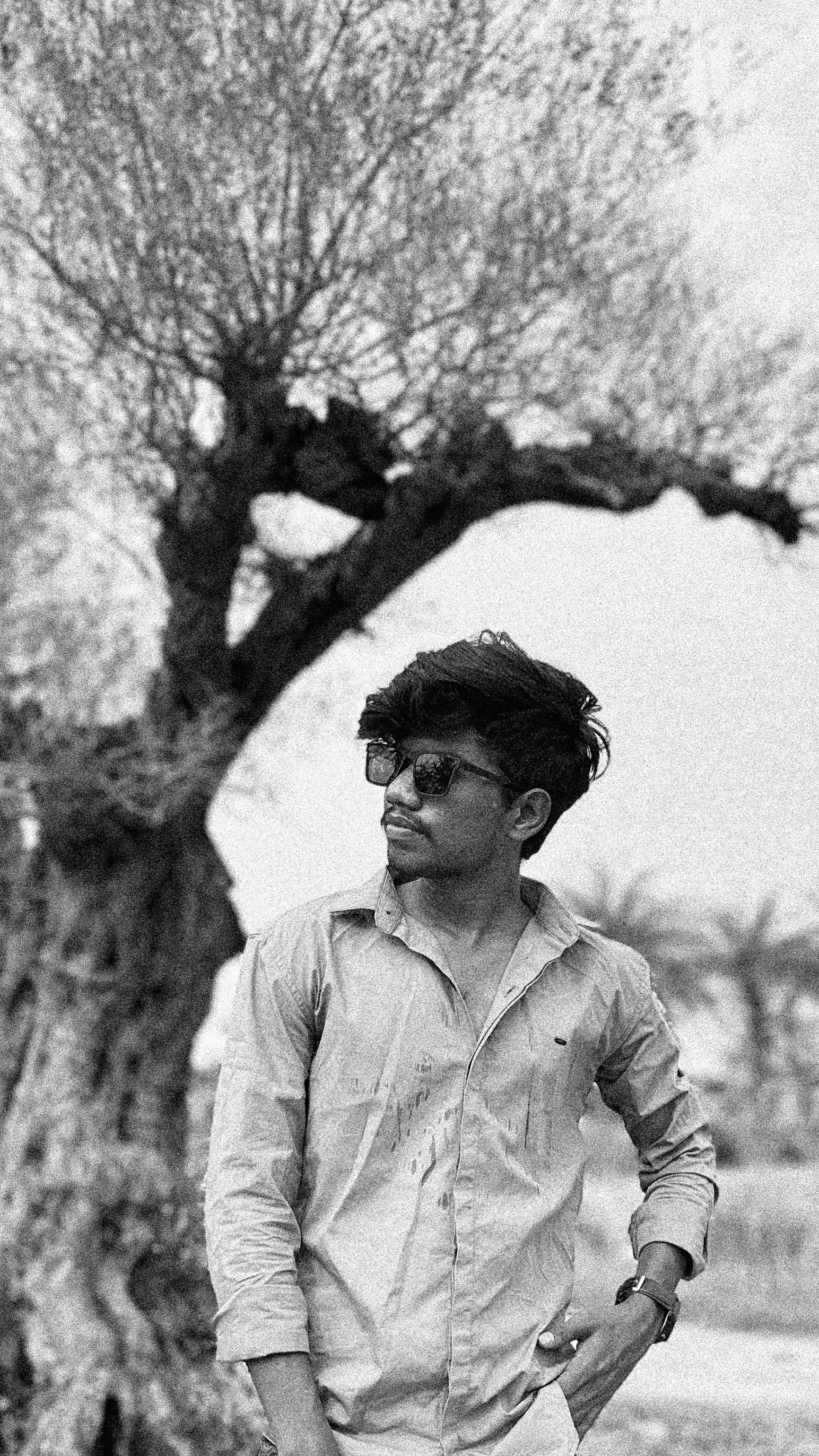 K N K