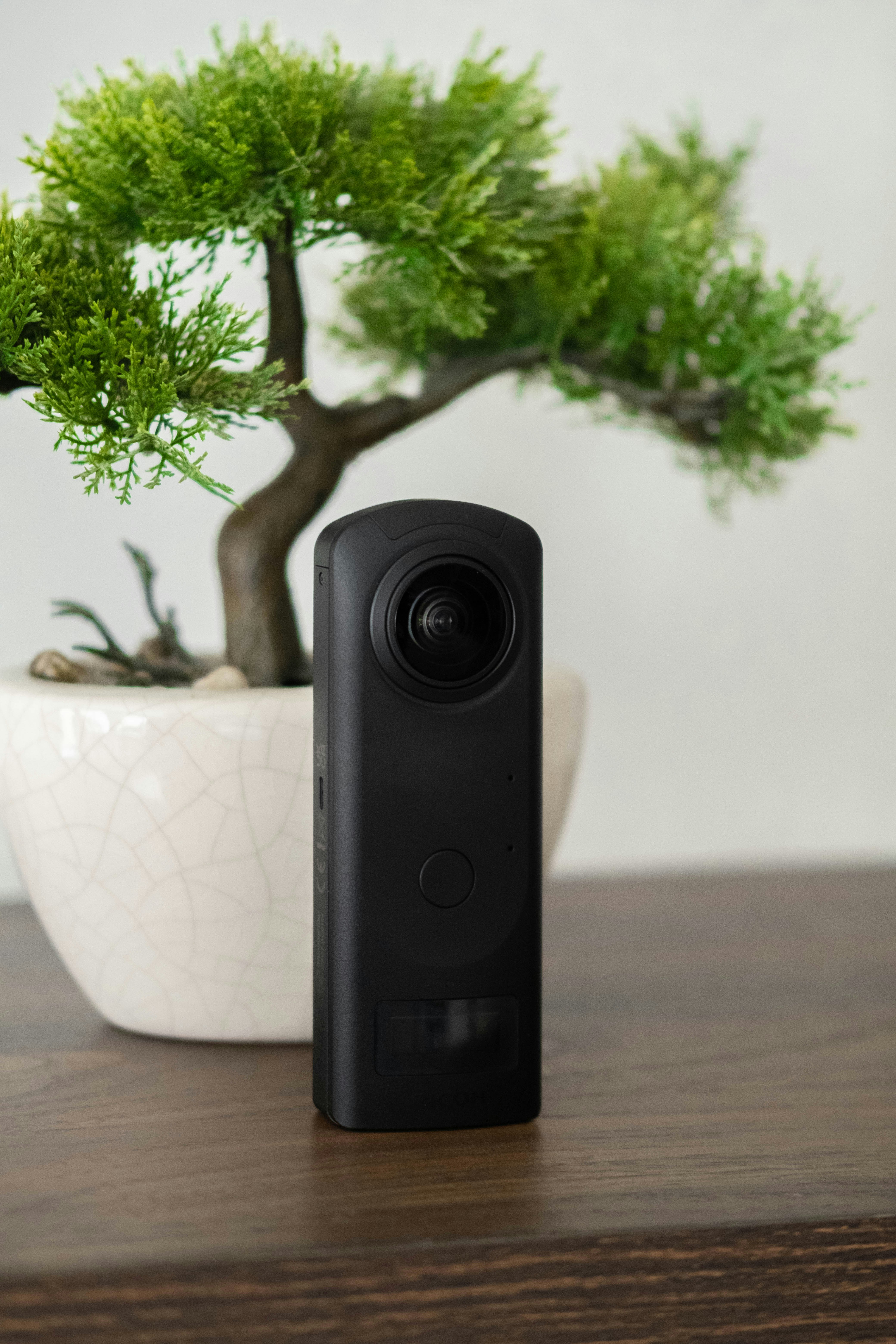 Smart Doorbell Cam Pro