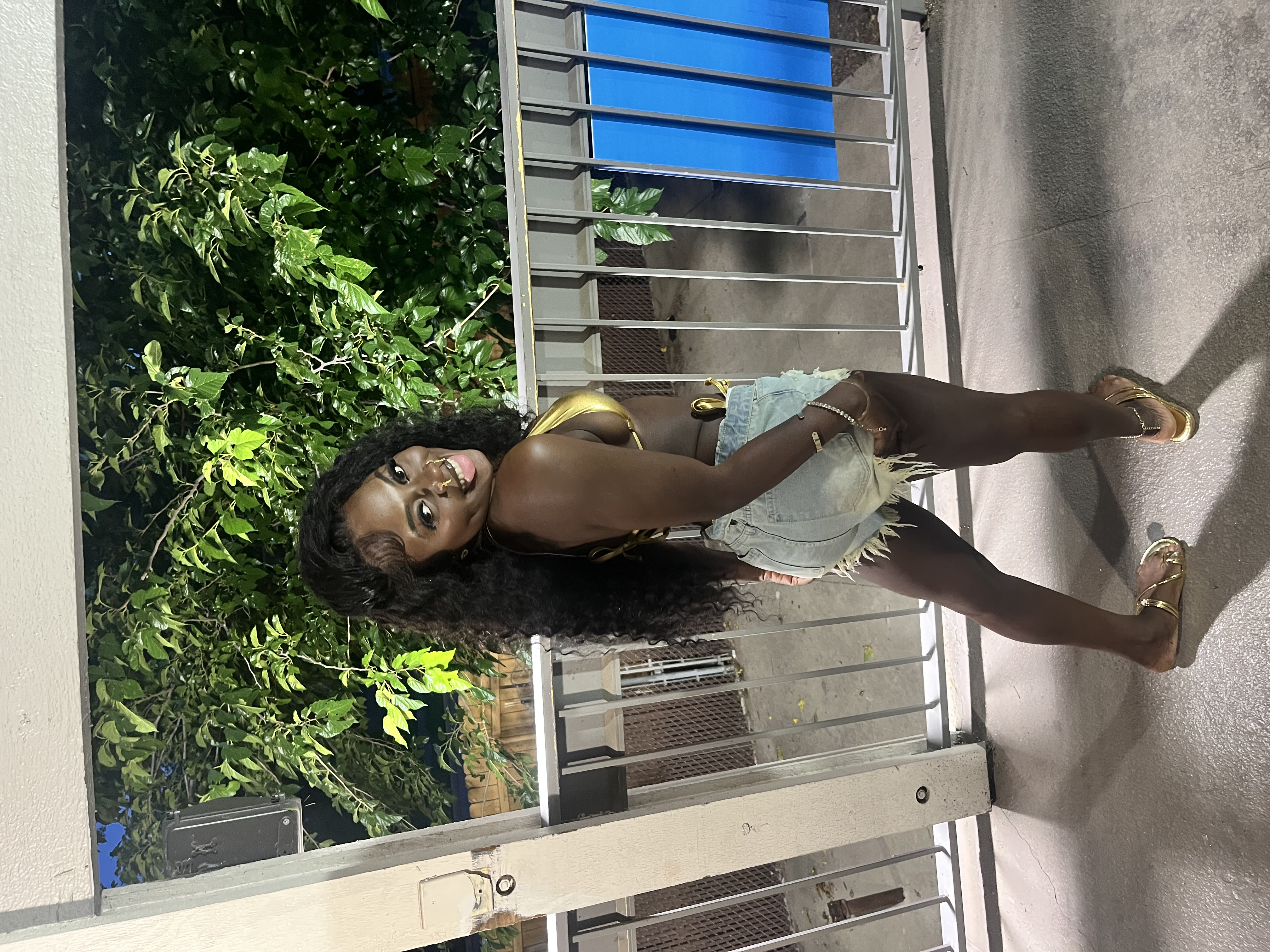 Iamtherealdoll's whop