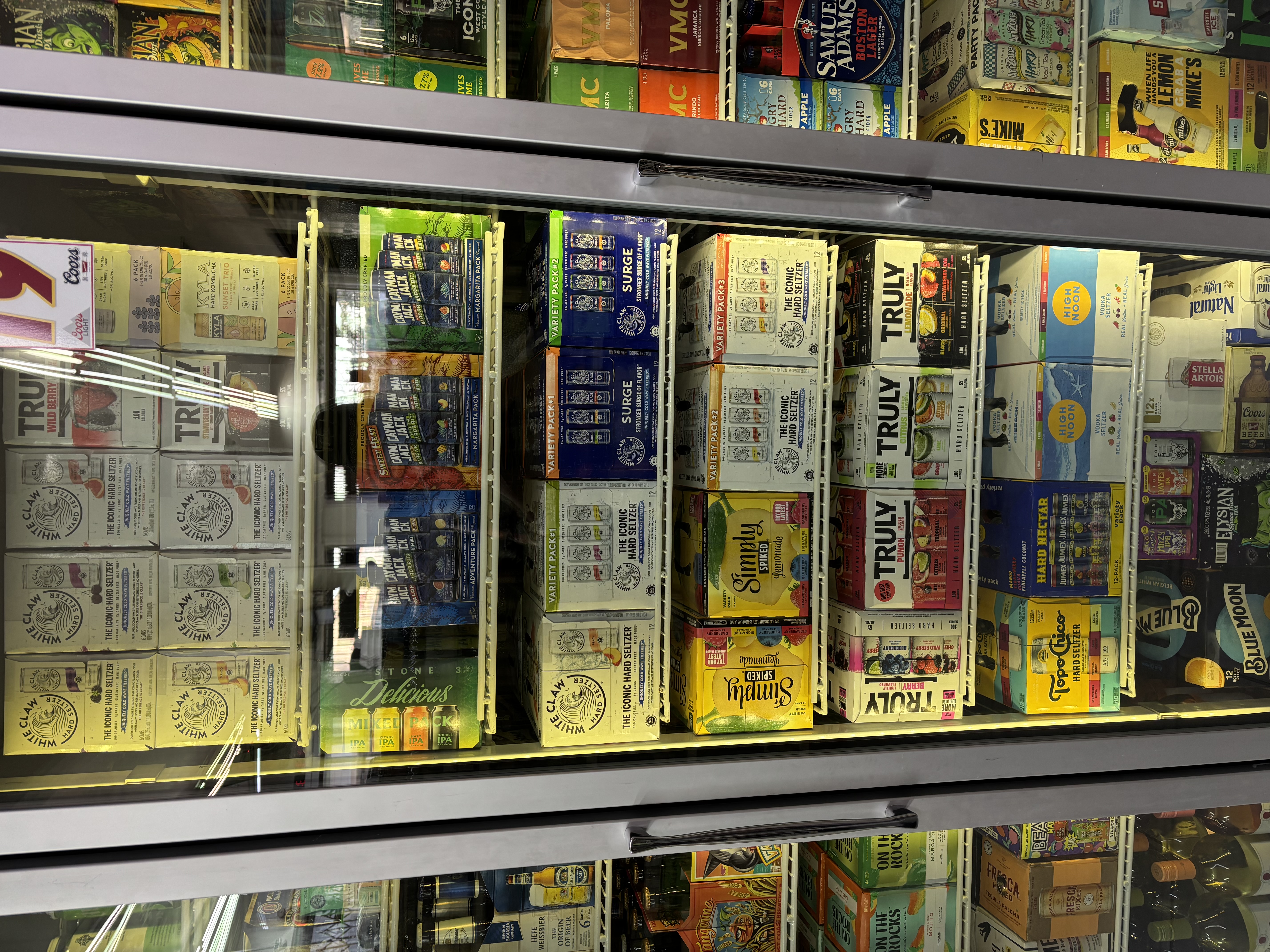 LIQUOR 