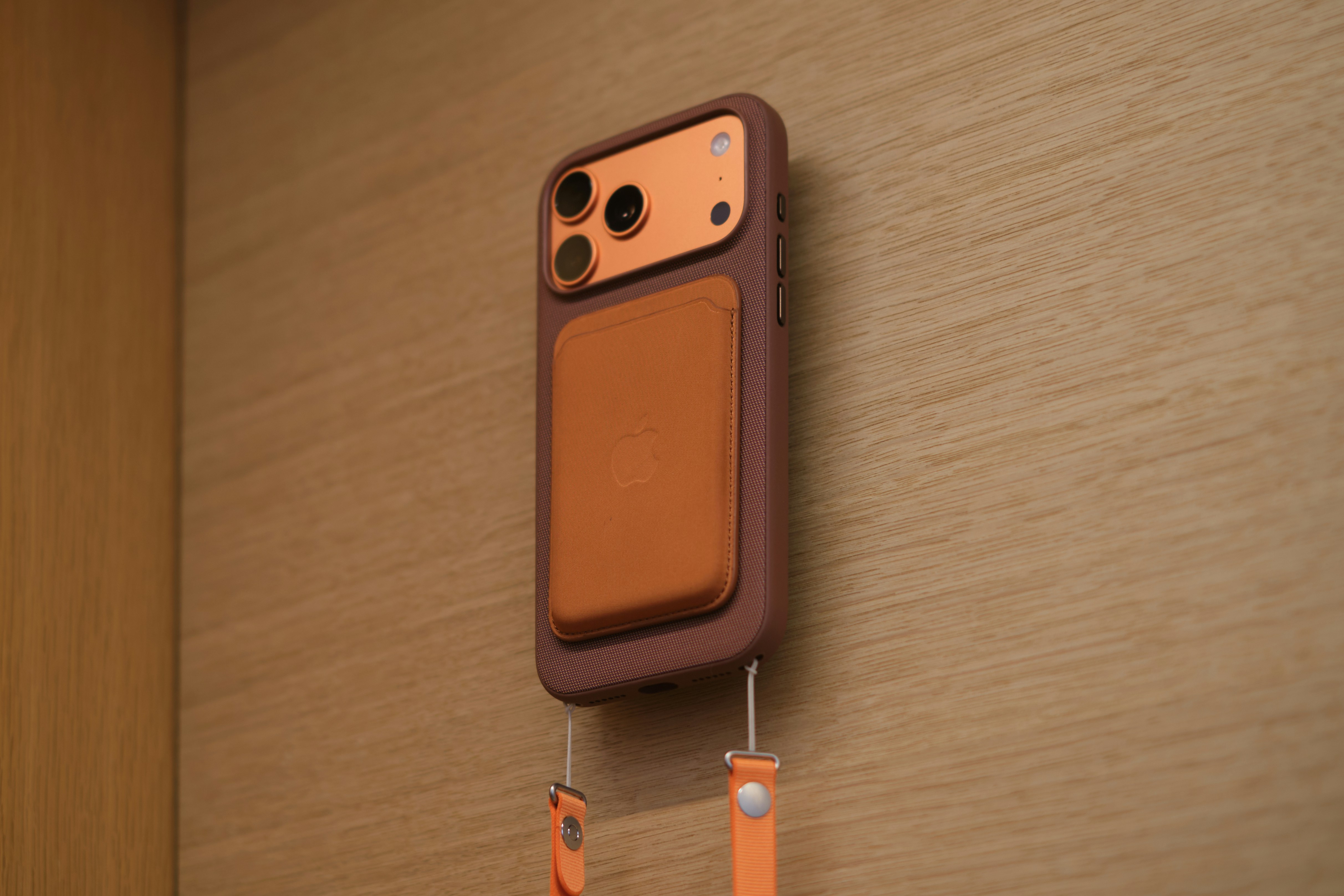 MagSafe Travel Wallet Case