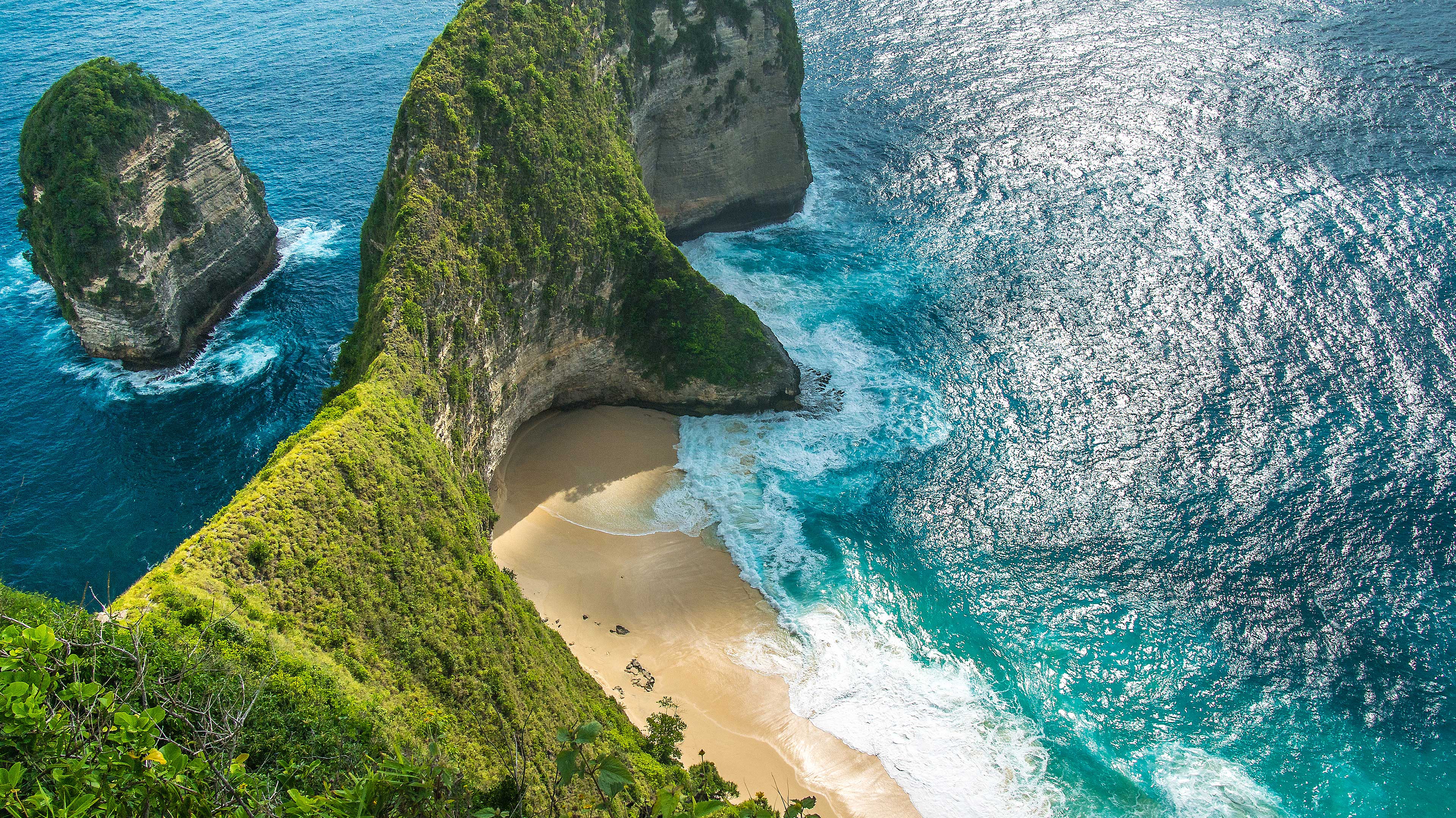 climb the island