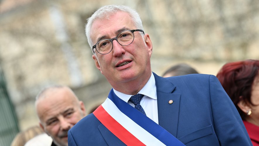 Le maire Christophe Rivenq menacé de mort à Alès