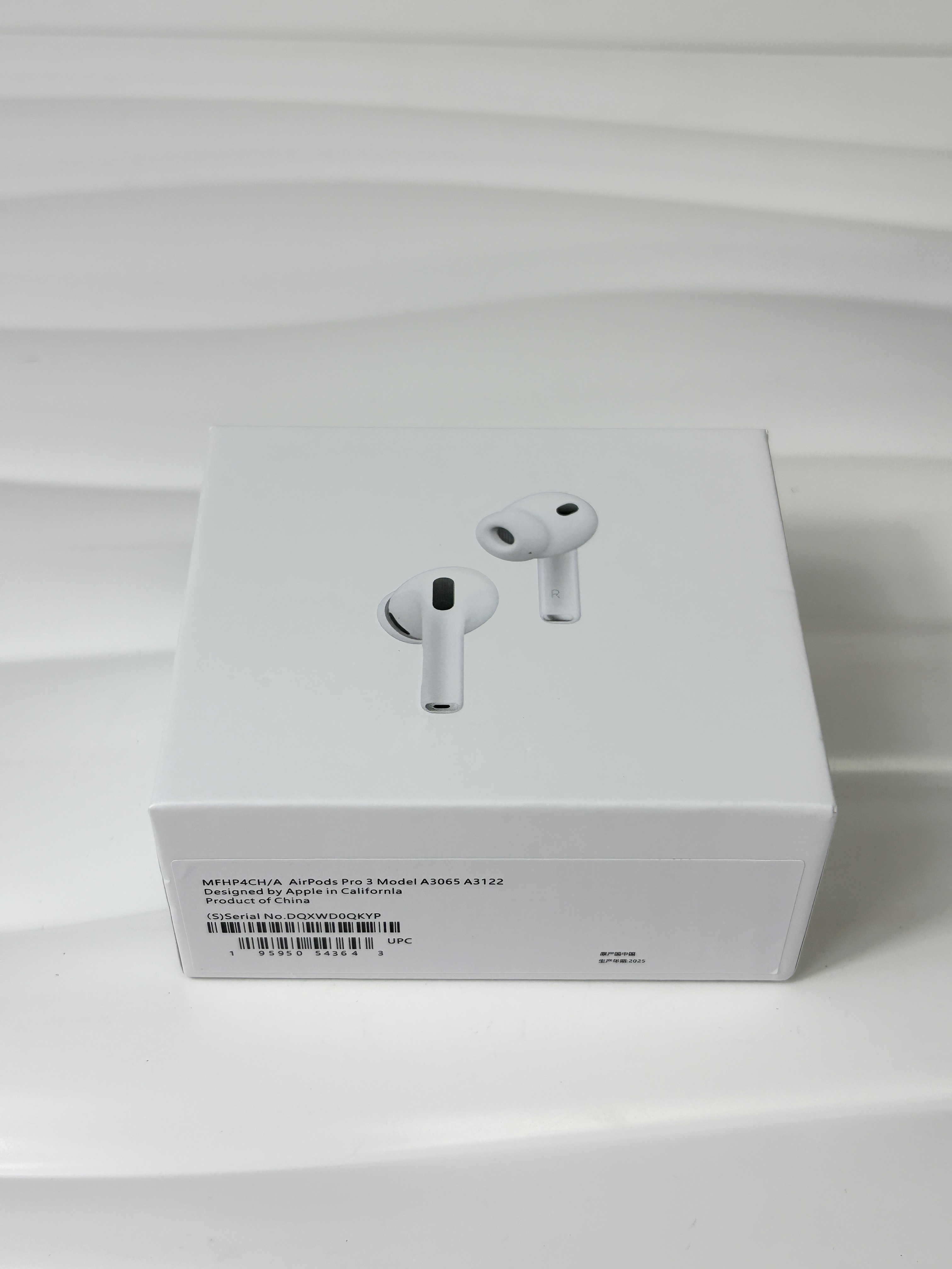 Apple AirPods Pro 3 — ANC