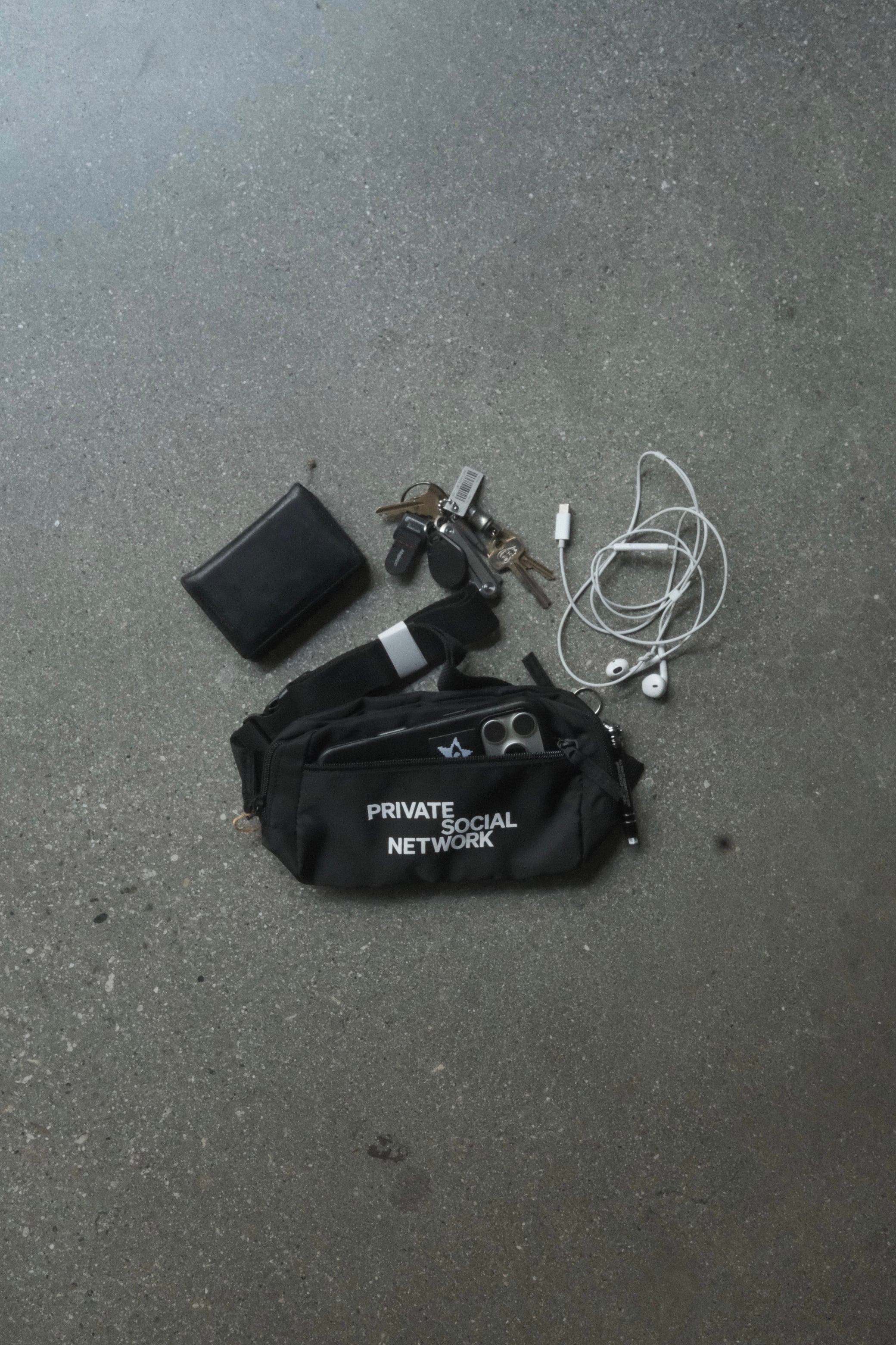 DAILY CARRY