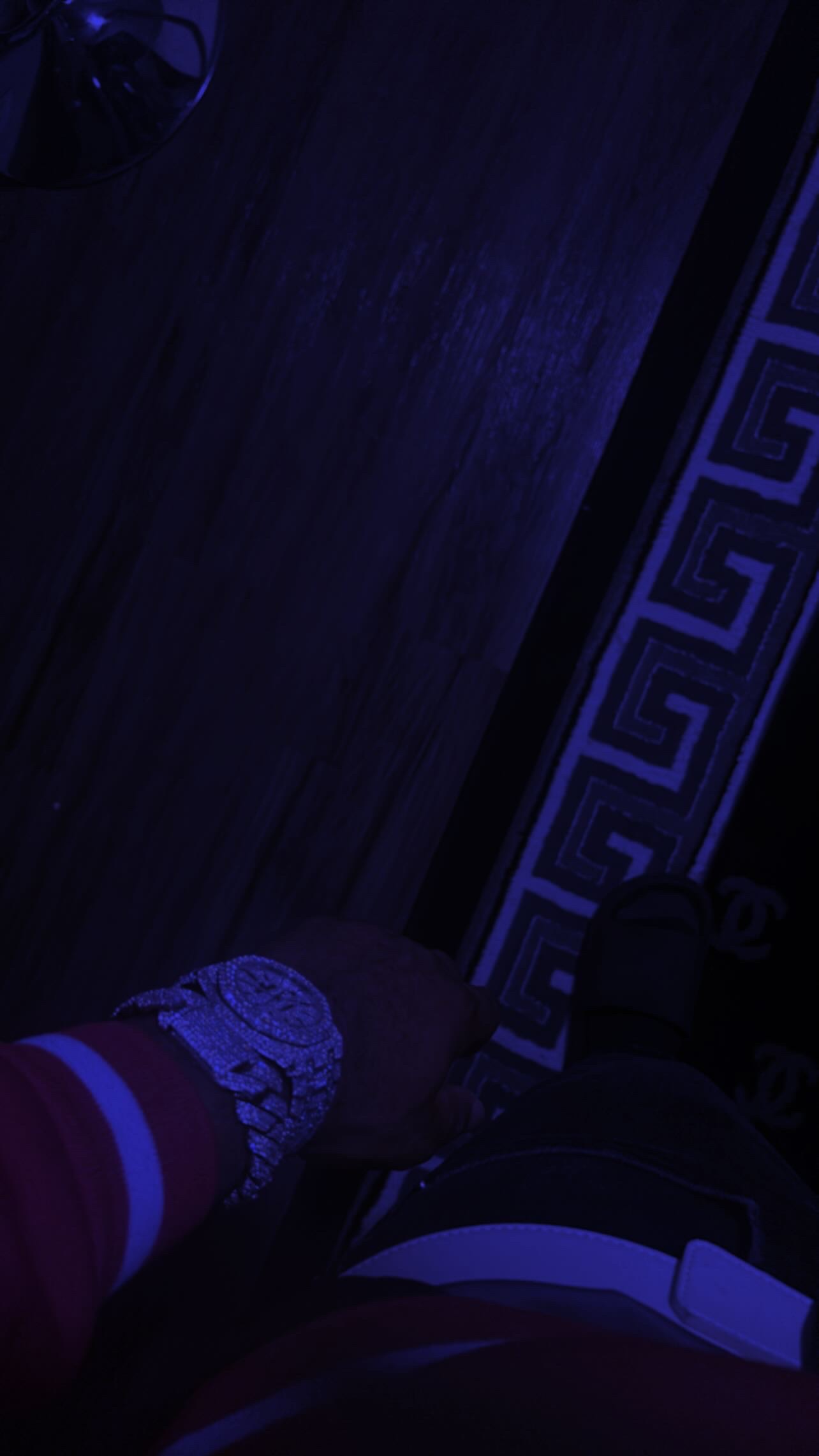 Teezy Exlcusive